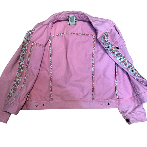 Vintage LL Bean Pretty in Pink button Up Jean Jacket size Small - Picture 6 of 16